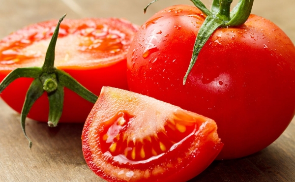 tomate anti-imbatranire